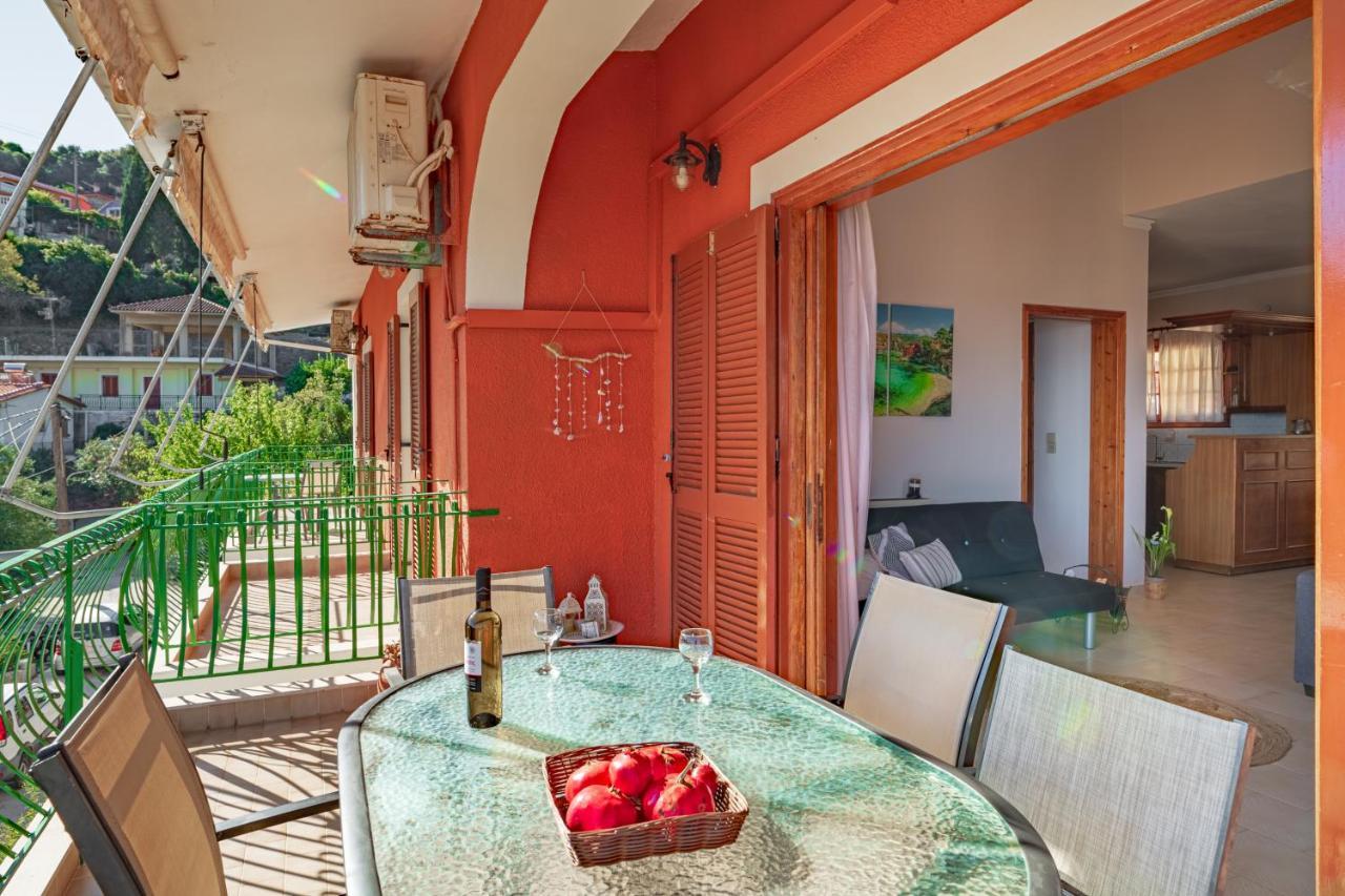 Golden Flower'S Apartment Poros  Bagian luar foto