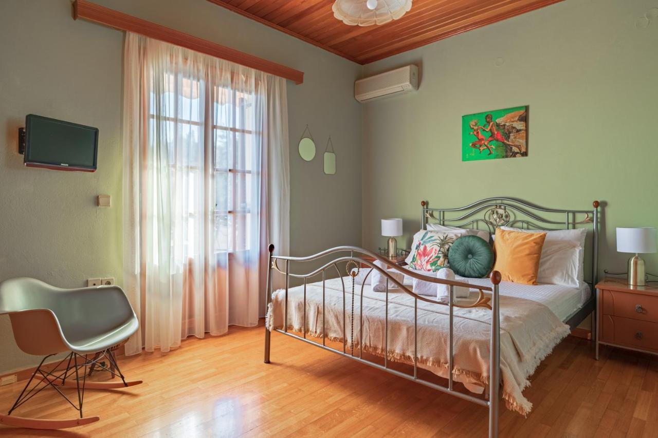 Golden Flower'S Apartment Poros  Bagian luar foto